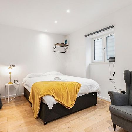 Beautiful Hyde Park Studio Flat Lägenhet London Exteriör bild