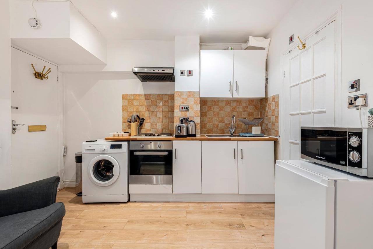 Beautiful Hyde Park Studio Flat Lägenhet London Exteriör bild
