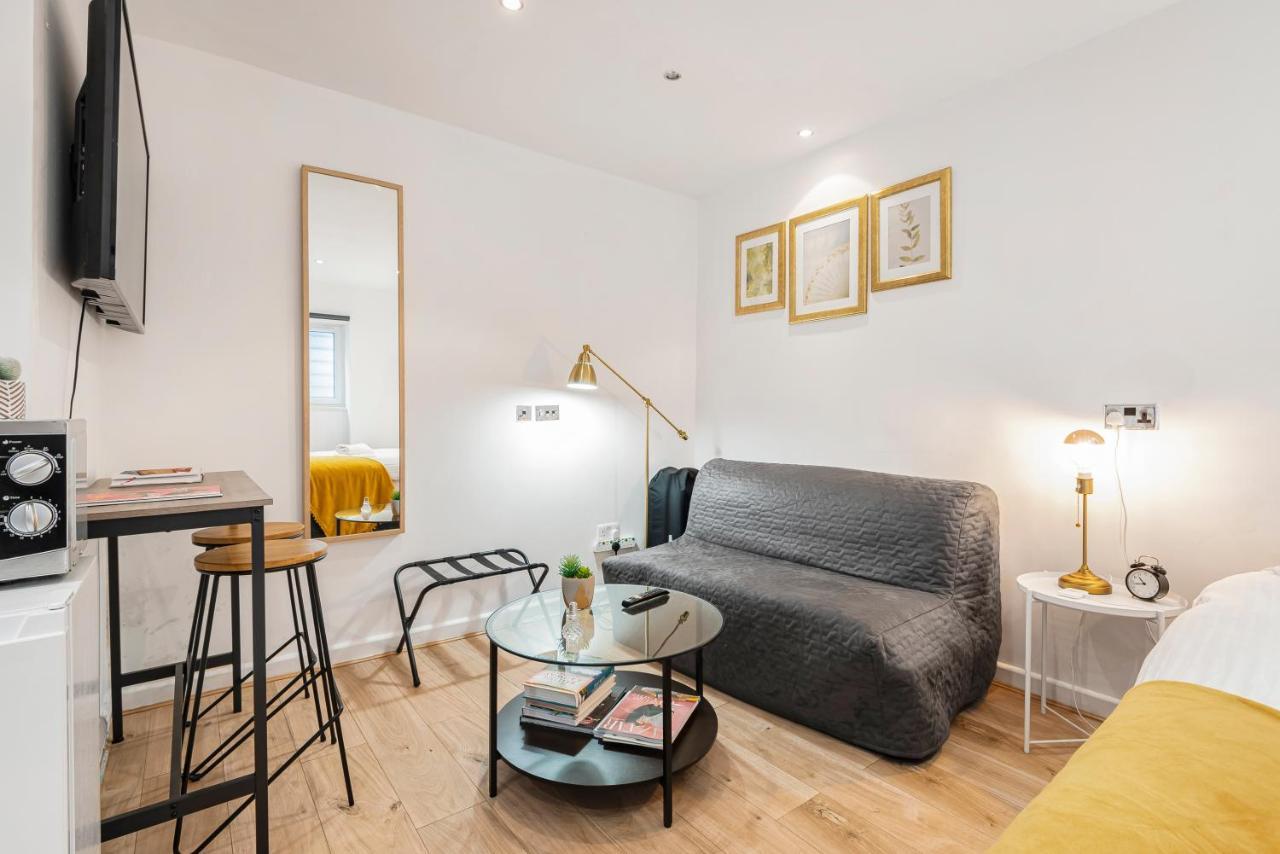 Beautiful Hyde Park Studio Flat Lägenhet London Exteriör bild